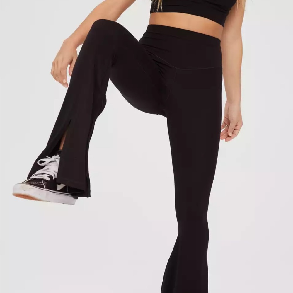 OFFLINE by Aerie Real Me Extra High Slit Flare Leggings